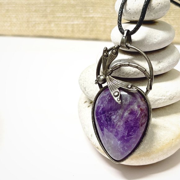 Amethyst Gemstone Dragonfly Necklace for Transformation and Rebirth - Picture 2 of 4